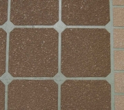 Antique-Tile-with-Brick-Header